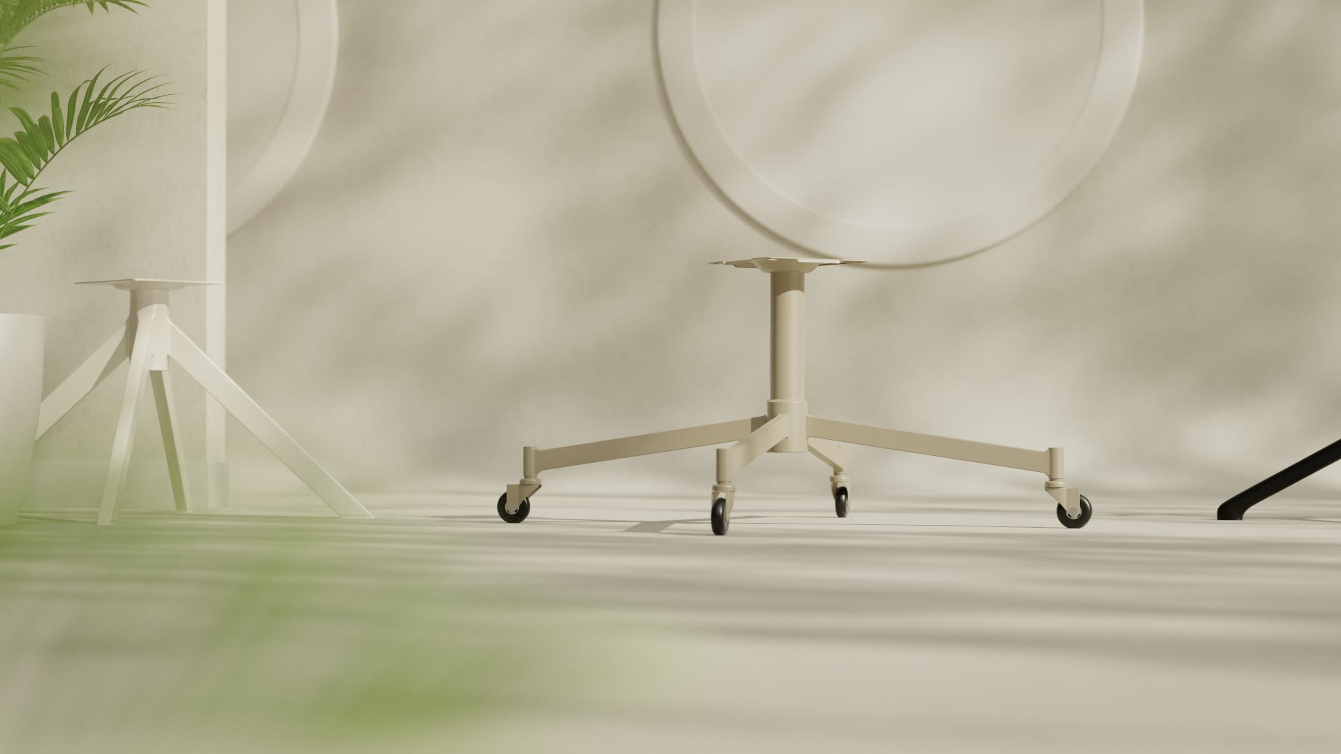 Een onderstel op wieltjes in een lichte ruimte.